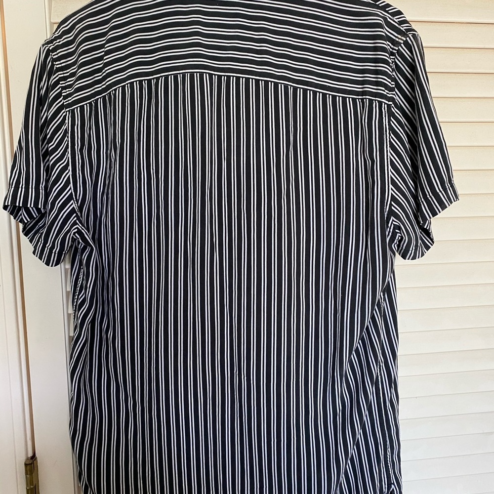 Men’s Striped Shirt